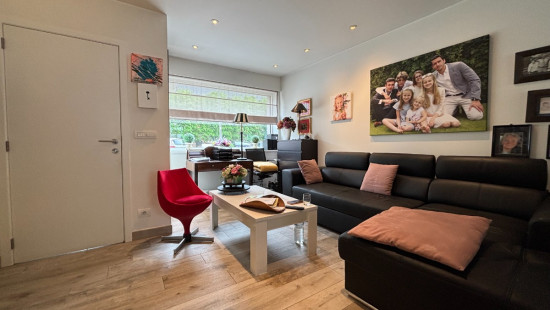 Hoekestraat - 7 - - 8300