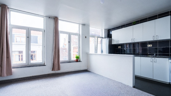 Rue Georges Moreau - 64 - - 1070