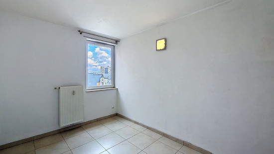 Rue des Ecoles - 27 - C1 - 6600