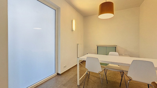 Rue Joseph Wauters - 20 - rez - 4300