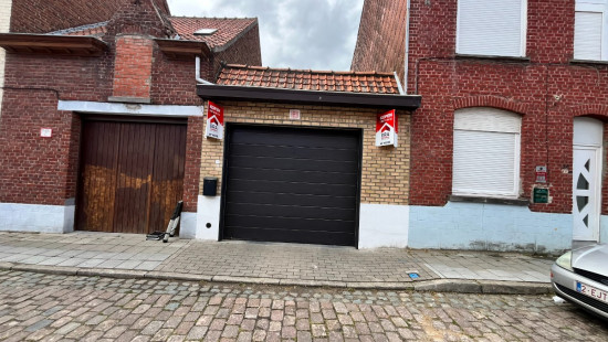 Rekestraat - 15+ - - 8940