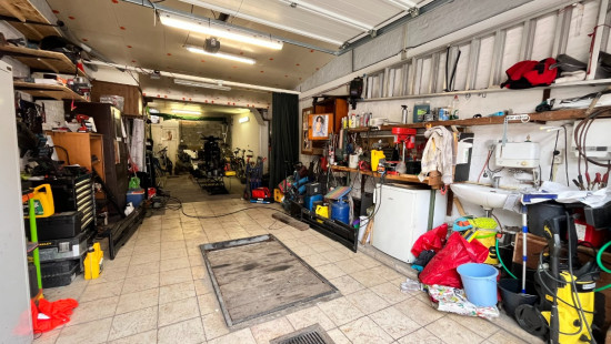 Rekestraat - 15+ - - 8940