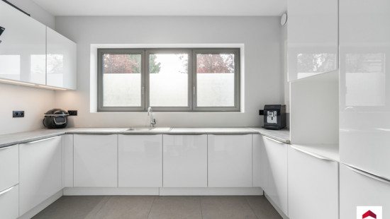 Marie-Henriettelaan - 8 - - 1700