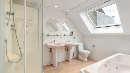 Koning Albertstraat - 49 - - 9900
