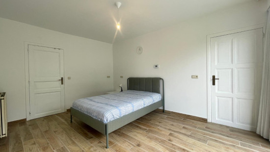 Millesteenstraat - 102 - - 8890