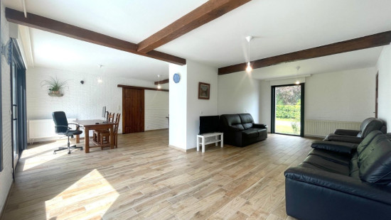 Millesteenstraat - 102 - - 8890