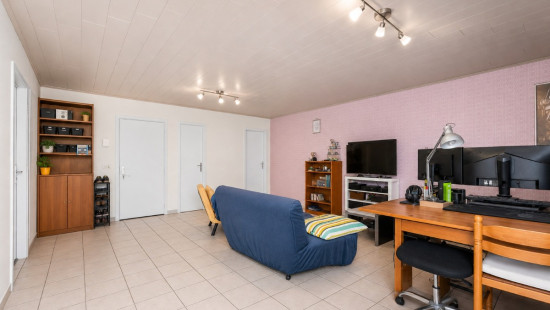 Lostraat - 19 en 21 - - 9880