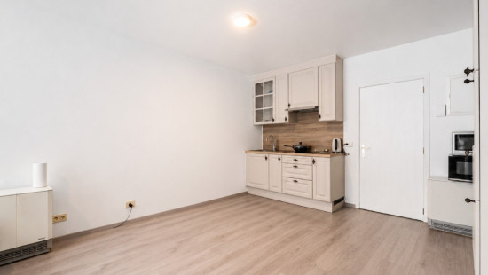 Lostraat - 19 en 21 - - 9880