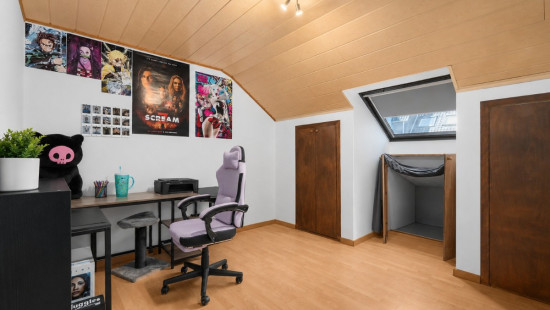Lostraat - 19 en 21 - - 9880
