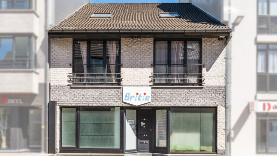 Lostraat - 19 en 21 - - 9880