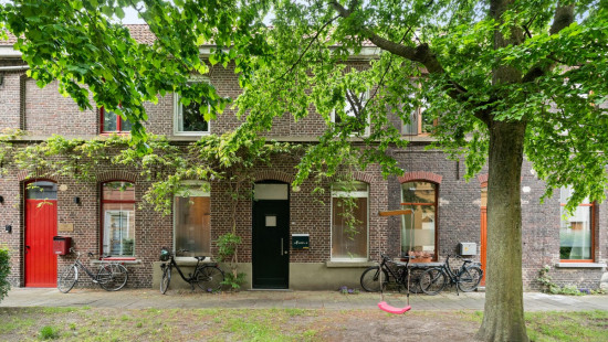 Achterstraat - 68 - - 9040