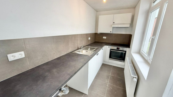 Komenstraat - 93 - - 8940