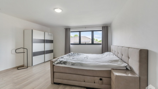 Holstraat - 59 - - 3770