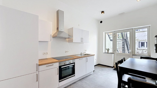 Place Mac Auliffe - 49 - - 6600