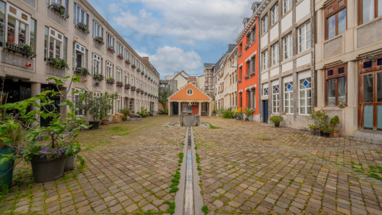 Cour Saint-Antoine - 3 - 42 - 4000