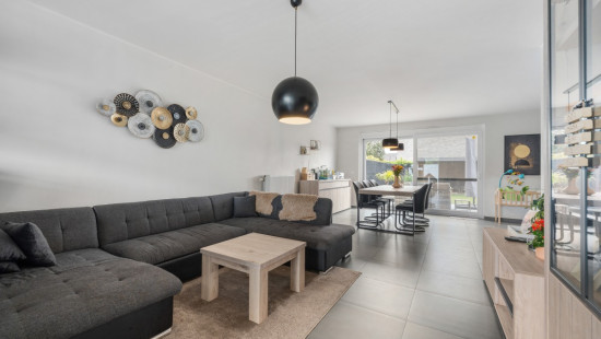 Ivonna Nevejanstraat - 16 - - 9041