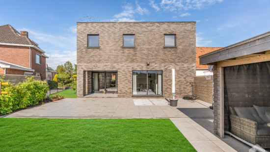 Holstraat - 59 - - 3770