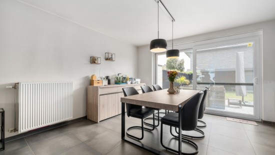 Ivonna Nevejanstraat - 16 - - 9041