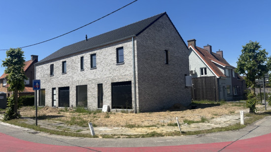 Beukenlaan - 2A - - 8750