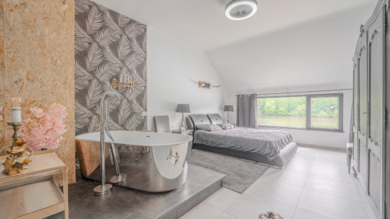 Rue de France - 119 - - 5540