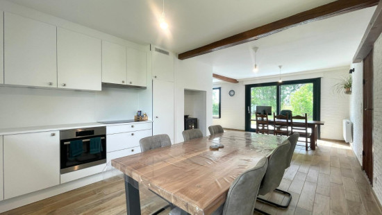 Millesteenstraat - 102 - - 8890