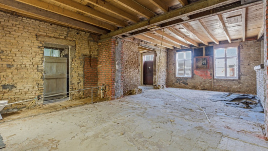 Gouden-Hoofdstraat - 104 - - 8630