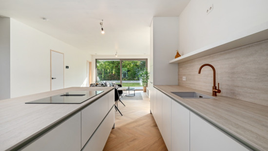 Brielstraat - 19 - - E6 - 9290