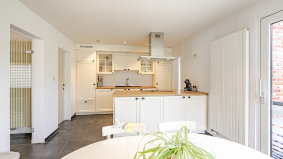 Nieuwestraat - 21 - - 9960