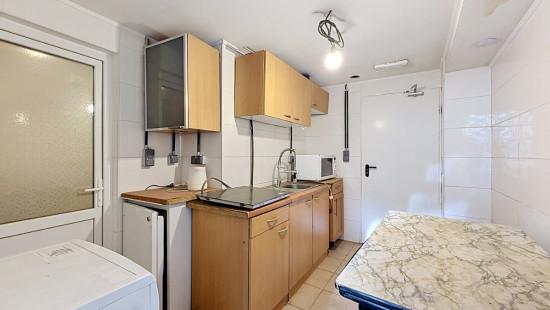 Rue Ernest Solvay - 75 - - 4000