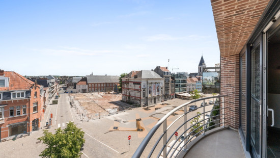 Markt - 48 - 5 - 9800