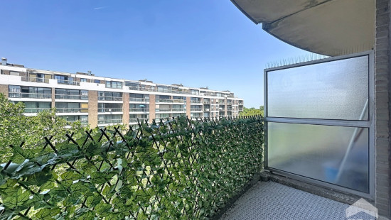 Avenue Henry Dunant - 52 - - 1140