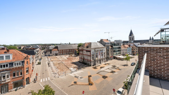 Markt - 48 - 5 - 9800