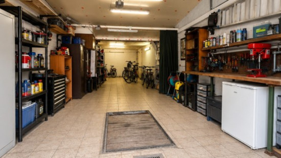 Rekestraat - 15+ - - 8940