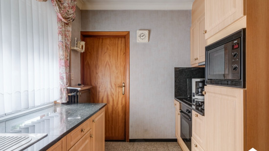 Opperstraat - 112 - - 3850