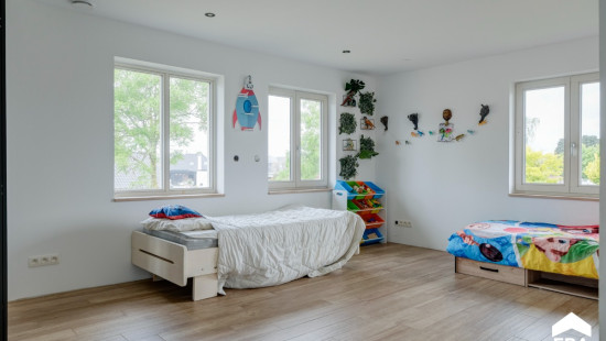 Hoevenstraat - 11 - - 3900