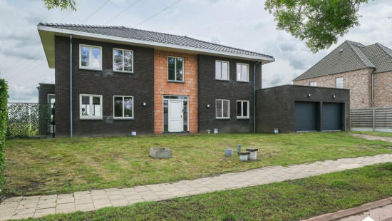 Hoevenstraat - 11 - - 3900