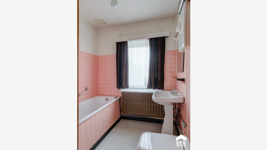 Opperstraat - 112 - - 3850