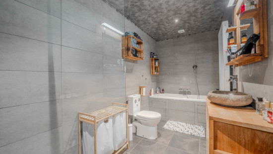 Rue de la Bouteille - 206 - - 4100