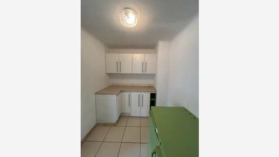 Molenstraat - 81 - - 3910