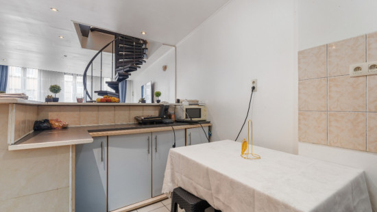 Sleepstraat - 137 - - 9000