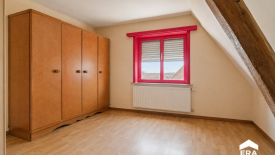 Moenaardestraat - 63 - - 8972