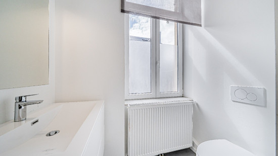 Rue Francq - 38 - - 6700