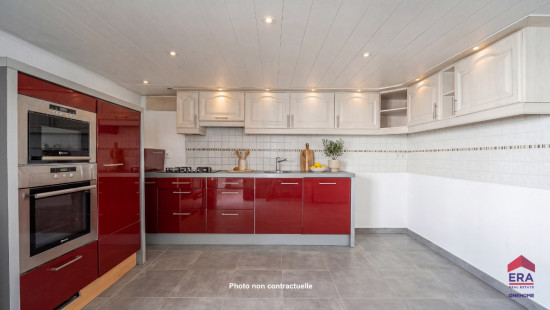 Rue du Samson - 25 - - 5300