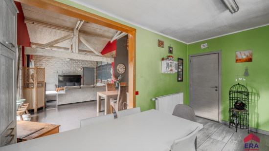 Rue du Samson - 25 - - 5300