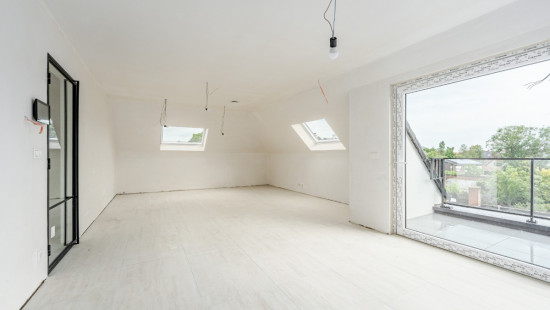 Marktstraat - 22 - - 8810