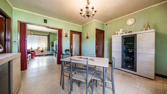 rue Emile Vandervelde - 89 - - 4860