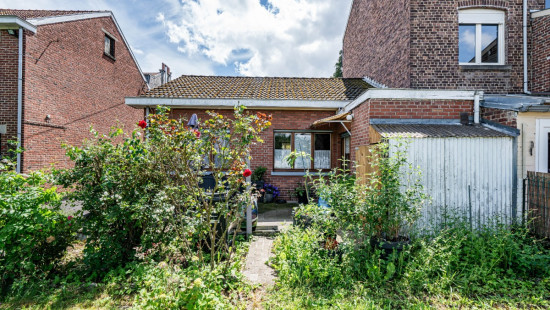 rue Emile Vandervelde - 89 - - 4860