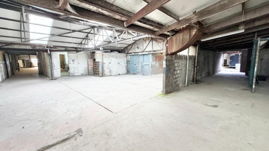 Izegemsestraat - 107 - - 8800