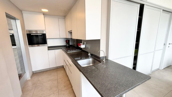 Izegemsestraat - 107 - - 8800