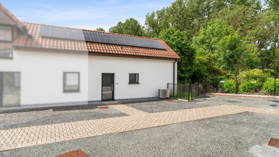 Buitenland - 33 - 4 - 2880